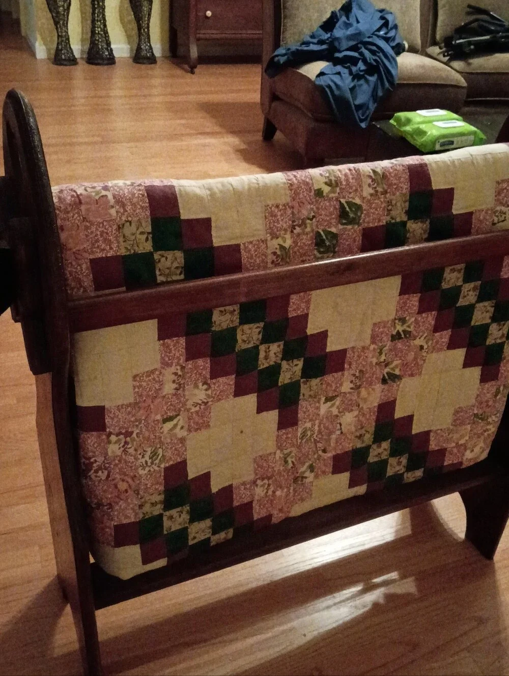 Handcrafted Patchwork Quilt in Cream, Burgundy & Green - Unbranded